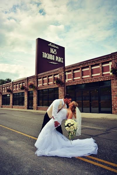 Fotografo di matrimoni Darlene Stewart (darlenestewart). Foto del 21 marzo 2020