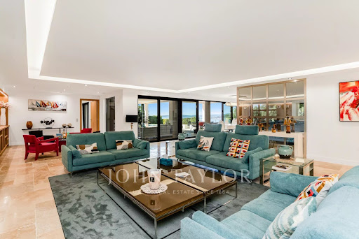 Luxury seasonal rental property in Les issambres (83380) with pool