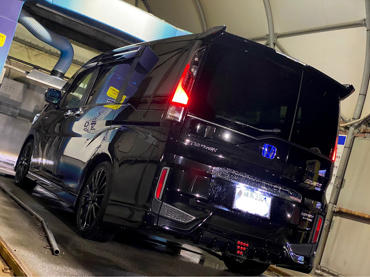 ステップワゴンのジュナックLEDエンブレム・無限エアロ・ビート・コペン・洗車コラボに関するカスタム事例の投稿画像4枚目