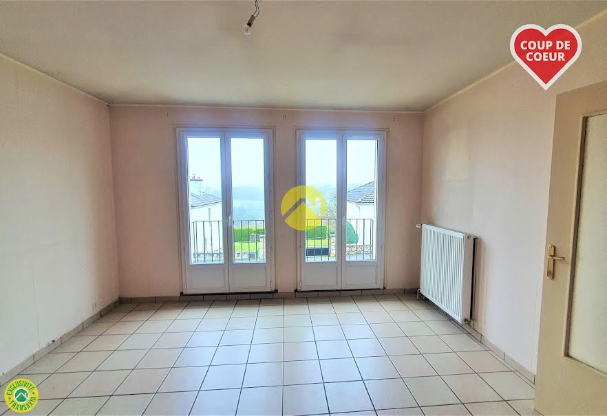 Vente maison 5 pièces 75 m² à Auzances (23700), 75 000 €