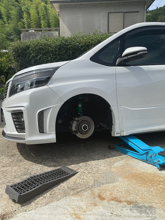 ヴォクシーのノア・エスクァイア・workwheels・9月もよろしくお願いします。・ドライブに関するカスタム事例の投稿画像1枚目