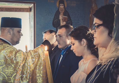 Fotógrafo de casamento Mugur Cadinoiu (cadinoiu). Foto de 20 de junho 2018