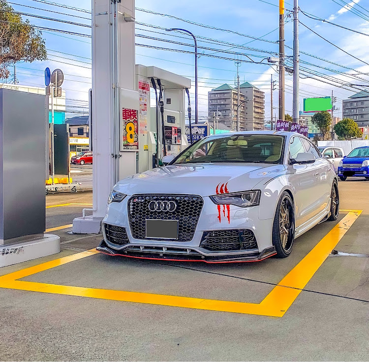 A5 スポーツバックのいつもイイね＆コメントありがとうございます😆・休日…カメ活📸・田舎道🛣️・半顔＆半尻・スタンド映え⛽️に関するカスタム事例の投稿画像9枚目