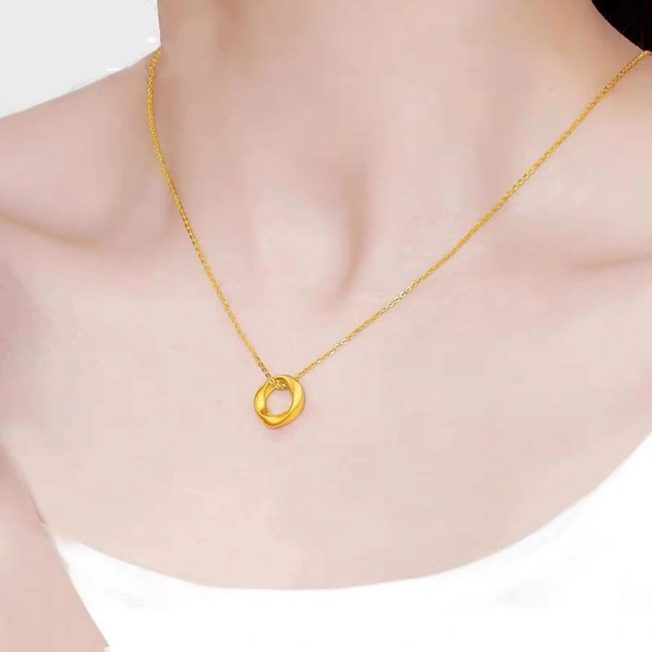 Collier pendentif ruban de Möbius pour femmes
