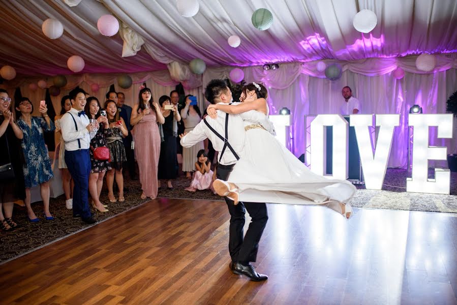 Fotógrafo de casamento Robert Lupu (robertlupu). Foto de 17 de fevereiro 2020