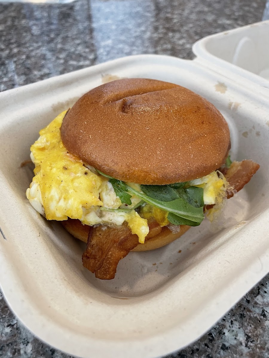 Ordered the Bacon, Egg & Cheese on a GF bun and without cheese to make it dairy free.  Menu description: two cage free farm eggs, gifford's bacon, american cheese, good sauce, & arugula