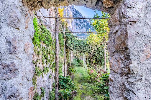 Villa avec piscine et terrasse 3