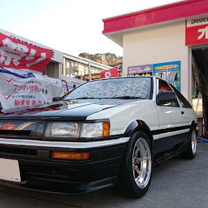 カローラレビン AE86