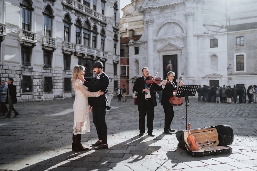 Pulmafotograaf Stefano Cassaro (stefanocassaro). Foto tehtud 17 november 2023