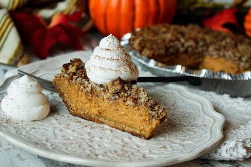 Easy Pumpkin Pie with Brown Sugar Topping