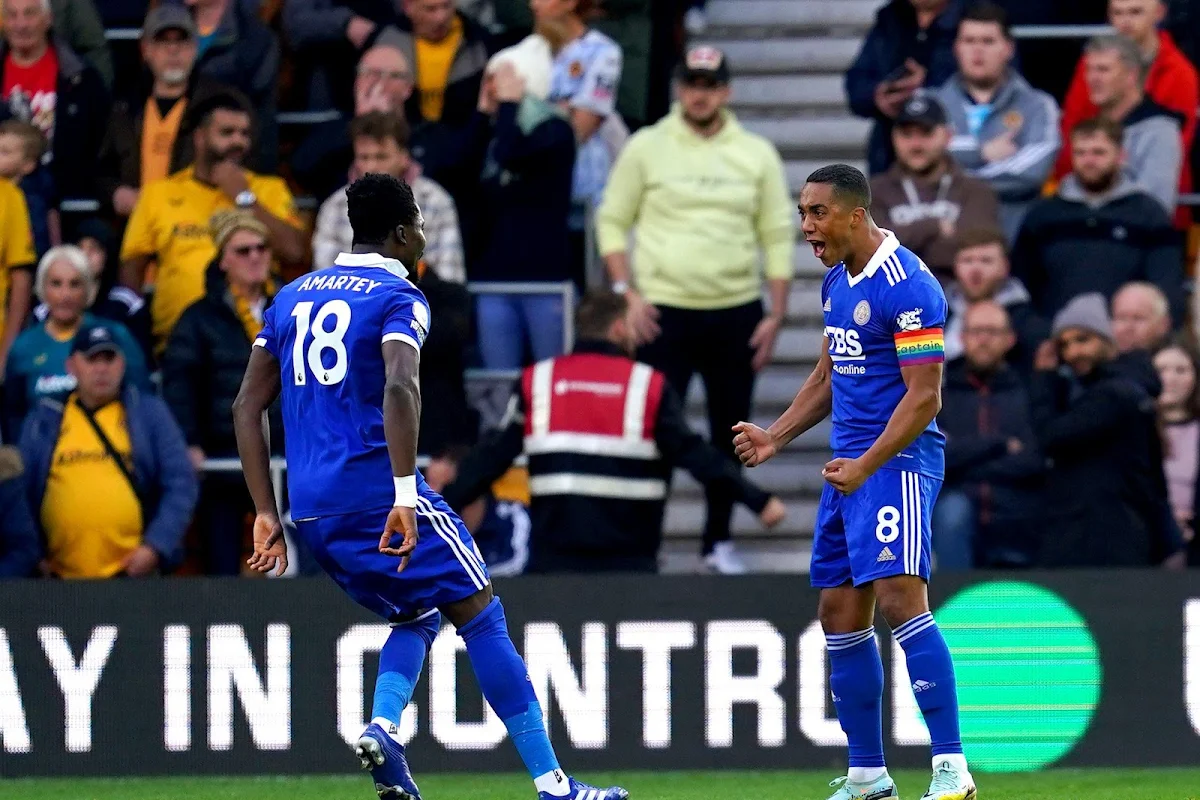 🎥 La reprise supersonique de Youri Tielemans ! 