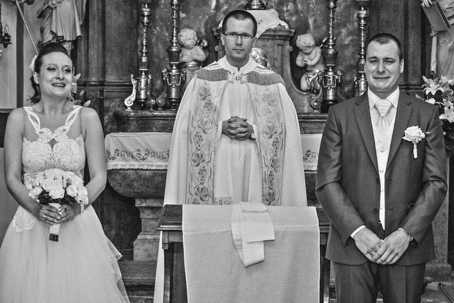 Fotógrafo de bodas Gábor Badics (badics). Foto del 26 de agosto 2016