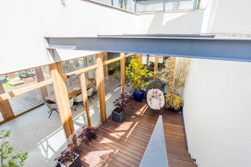 Apartment with terrace and pool 4