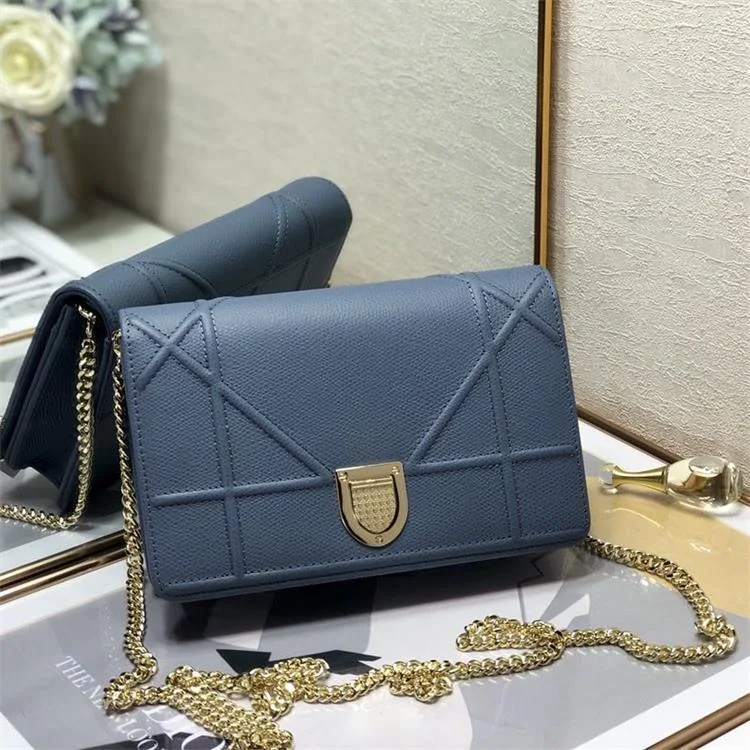 Sac Bandoulière Femme Nouveau Cuir Petit Sac Carré Chaîne Épaule Original Cuir de Vachette Articles de Luxe Élégant et Pratique