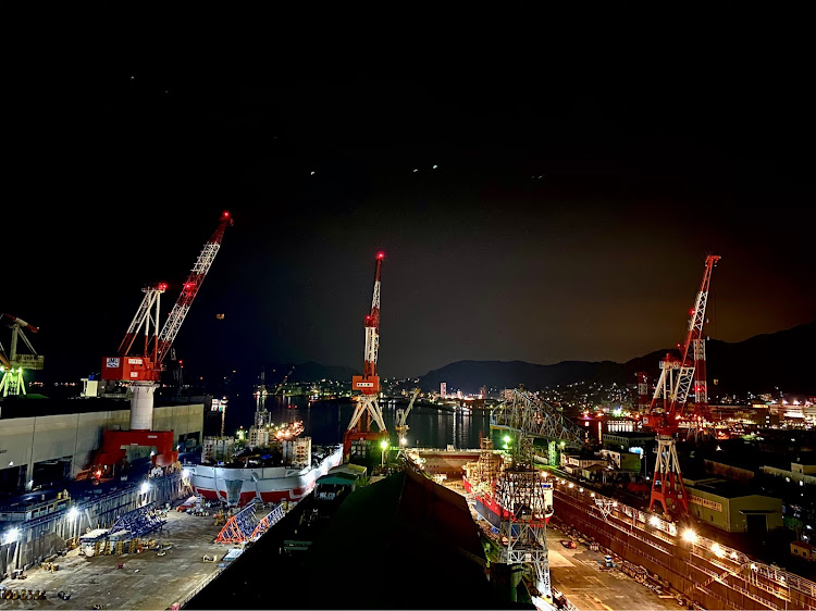 アルファードのソロ活・夜景・赤レンガ倉庫・ドックに関するカスタム事例の投稿画像6枚目