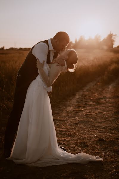 Fotógrafo de casamento Sasha Zhe (sashazhe). Foto de 9 de julho 2020