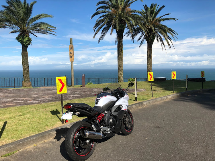 FUKU@できるもんさんが投稿したNinja400R・道の駅フェニックス・堀切峠・宮崎に関するカスタム事例の投稿画像1枚目