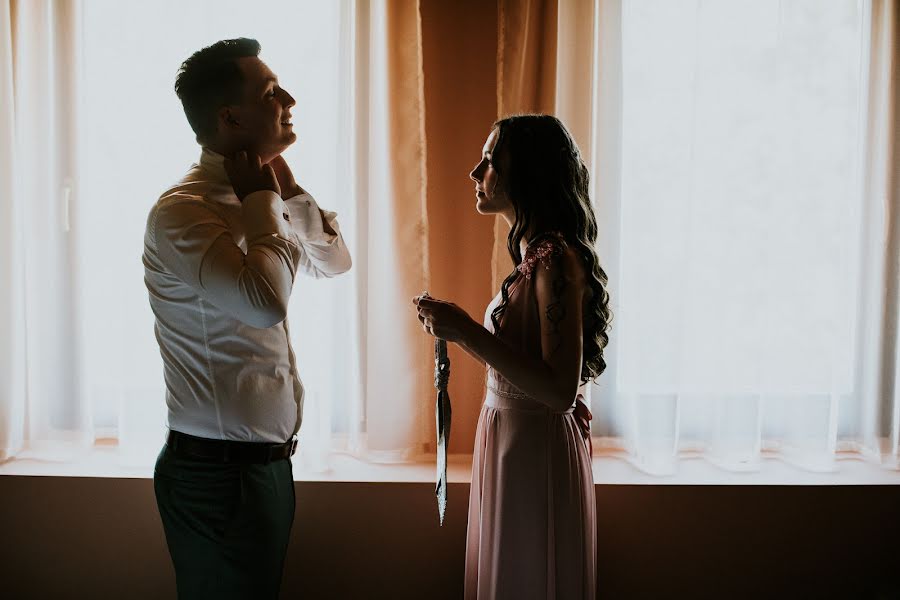 Fotógrafo de casamento Tamás Dóczi (aeterno). Foto de 13 de novembro 2021