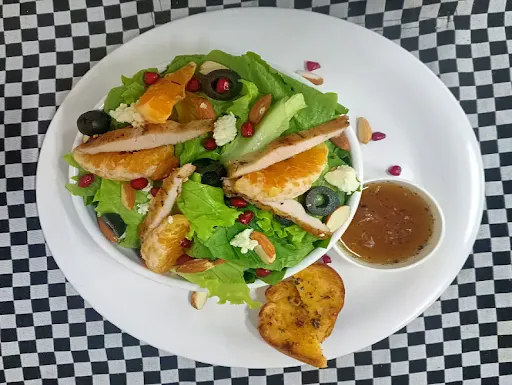 Chicken Kri Kri Damour Signature Salad