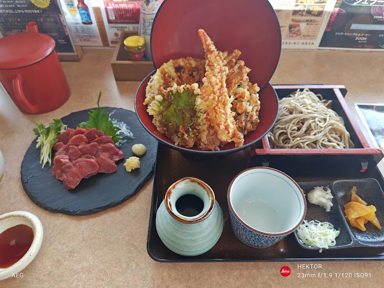 カローラスポーツのカロスポ乗って聖地巡礼の旅🤓・4月もよろしくお願い致します🌸・長野県安曇野市・群馬県ドライブ・もぉ記録映像でしか見れない桜に関するカスタム事例の投稿画像5枚目