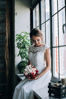 Fotografo di matrimoni Svetlana Leonovich (svetlanaleon). Foto del 14 ottobre 2017