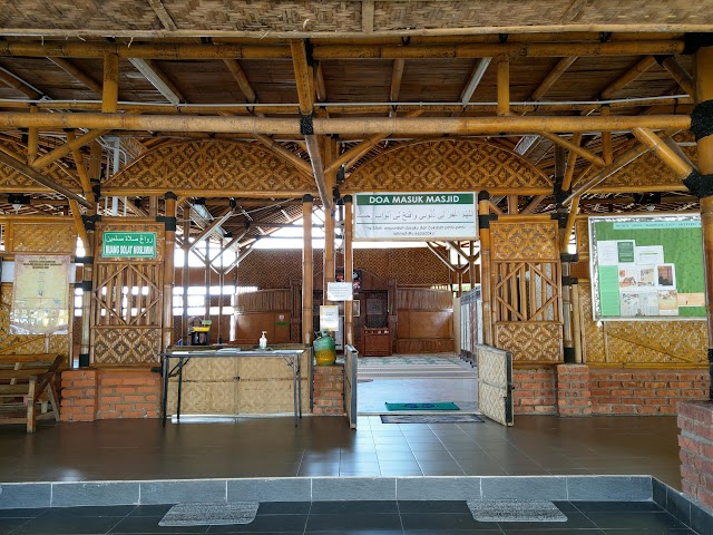 Masjid Buluh Gua Musang Bamboo Mosque