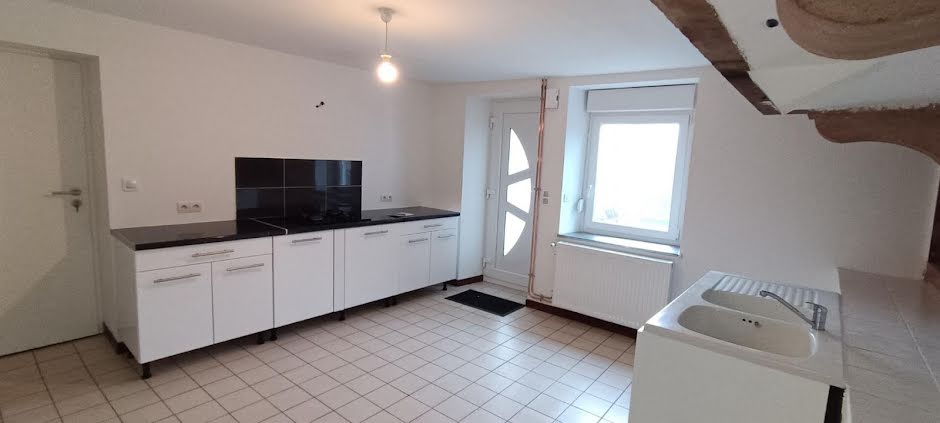 Vente maison 6 pièces 139 m² à Luxeuil-les-Bains (70300), 120 500 €