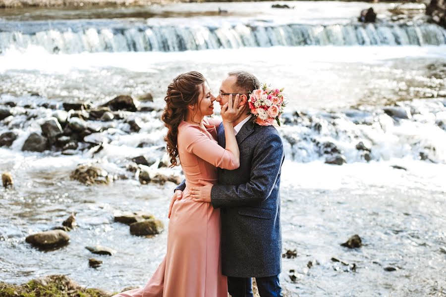 結婚式の写真家Alena Rumyanceva (binary)。2019 5月2日の写真