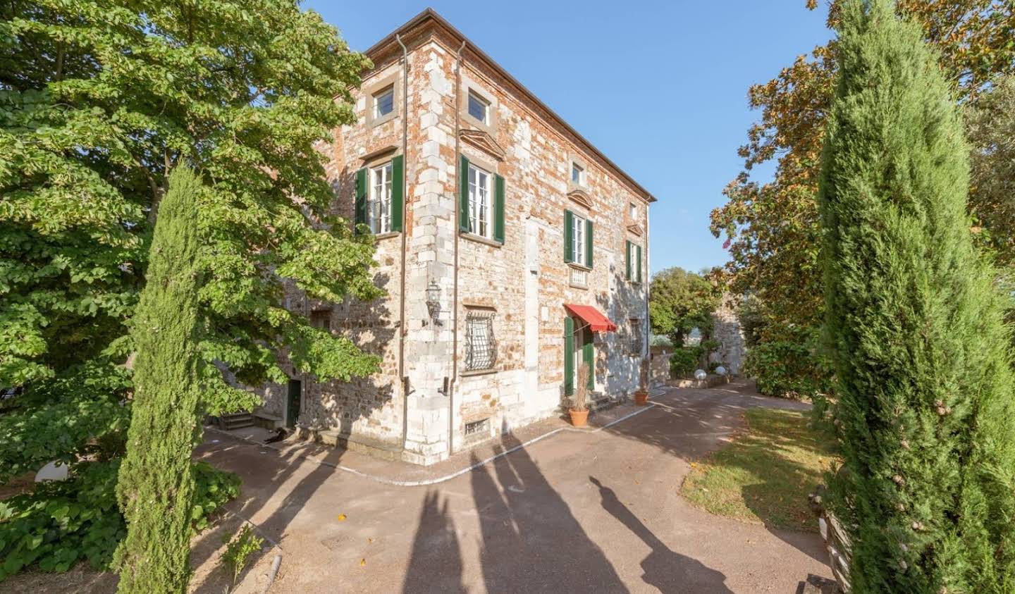 Villa with pool Vecchiano