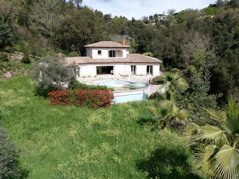 maison à Les adrets-de-l'esterel (83)