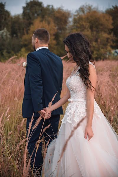 Fotógrafo de casamento Darya Zolotareva (zoldar). Foto de 17 de fevereiro 2019