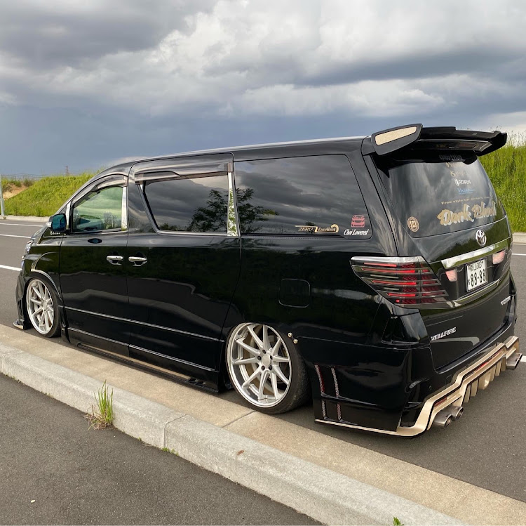 ヴェルファイアのDark Blood・ヴァレンティ・StreetWheelers2021・DIY・仕様変更に関するカスタム事例の投稿画像5枚目