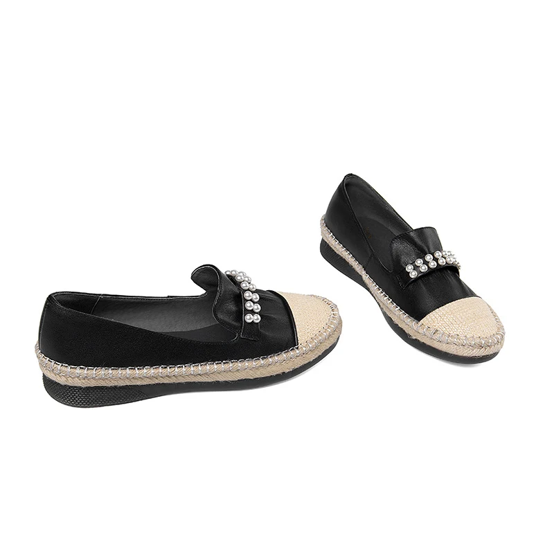Plateau Sneakers Grote Maat Lage Hak Comfortabele en Modieuze Schoenen Perfect voor Dagelijks Gebruik en Een Trendy Look Gemakkelijk te Combineren