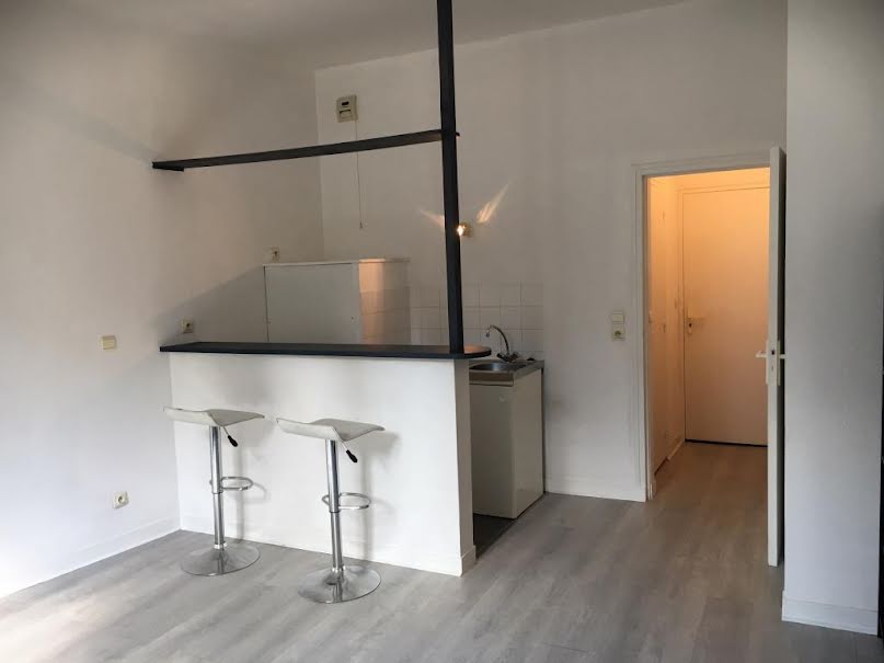 Location  appartement 1 pièce 20 m² à Rouen (76000), 530 €