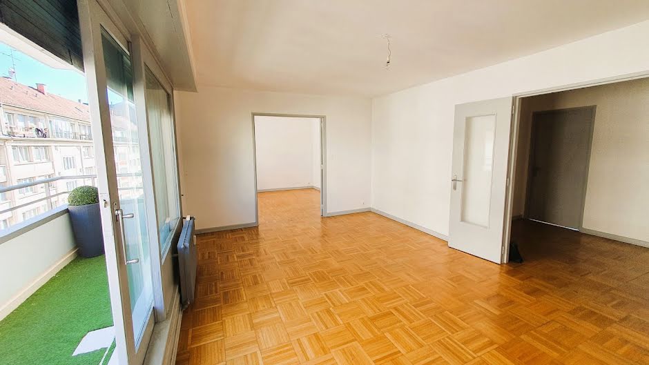 Location  appartement 4 pièces 91 m² à Strasbourg (67000), 1 480 €