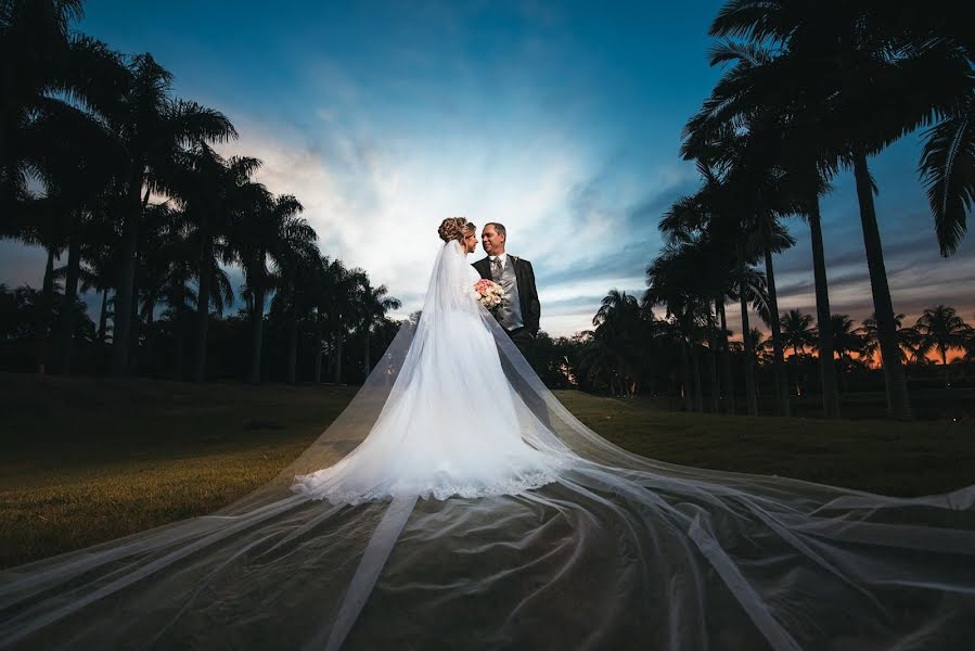 Fotógrafo de casamento Leandro Asso (leandroasso). Foto de 11 de maio 2020