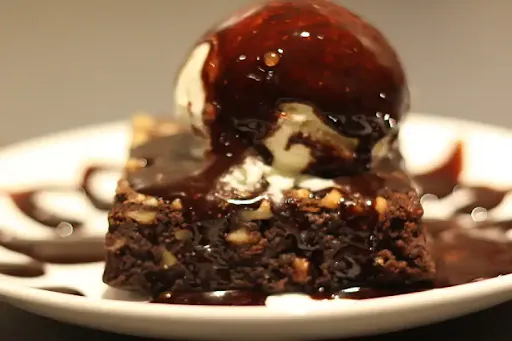 Walnut Brownie Sundae Without Ice Cream