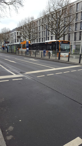 Stadtbücherei Station