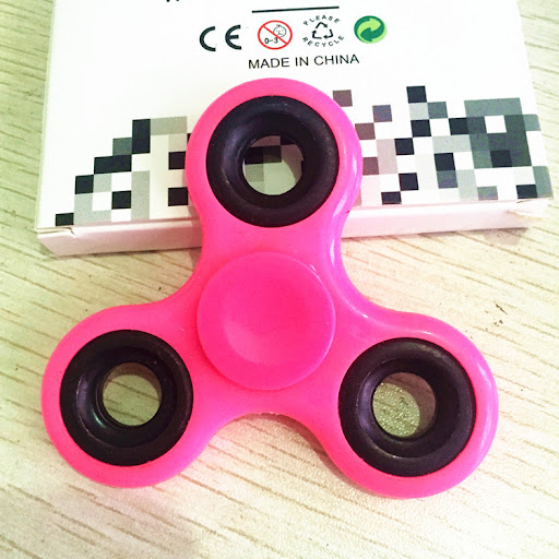 Title 3, Leaf Top Finger Toy Spin and relax with this ha...