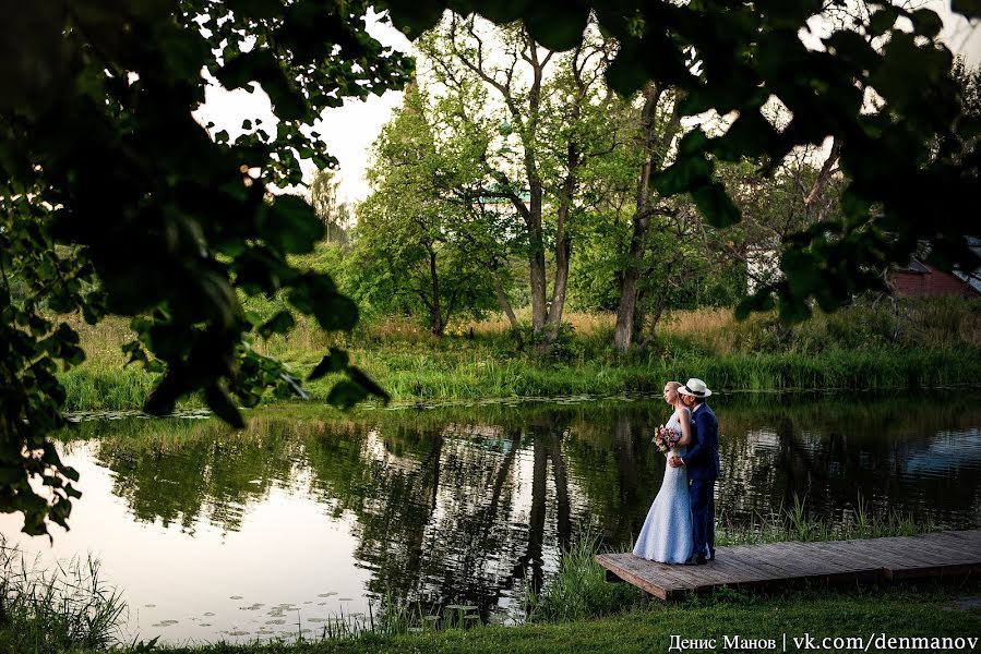 Wedding photographer Denis Manov (denismanov). Photo of 11 June 2017