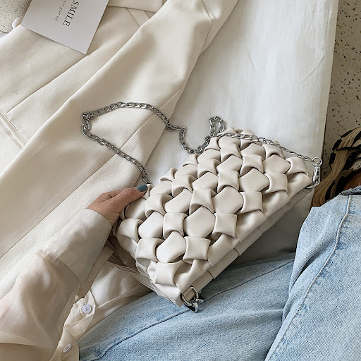 Title 1, Fashion Woven Messenger Bag Chain