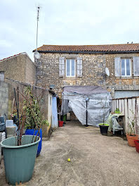 maison à Châteauneuf-sur-Charente (16)