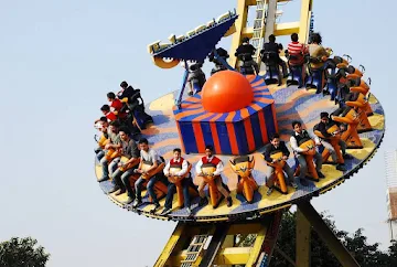 amusement-park-delhi-Worlds-of-Wonder-image