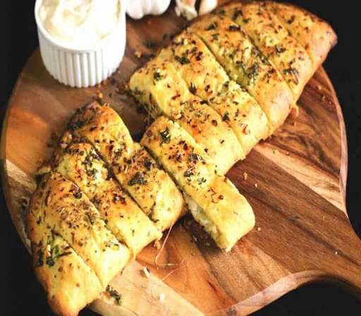 Crust Stuffed Garlic Bread