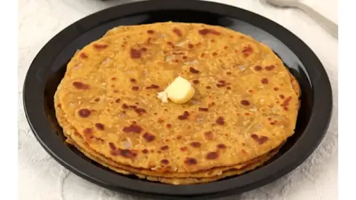 Paneer Paratha [Serves 1]