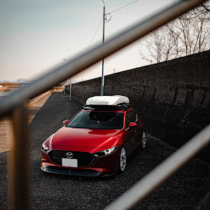 MAZDA3