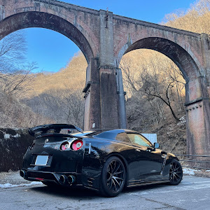 NISSAN GT-R R35