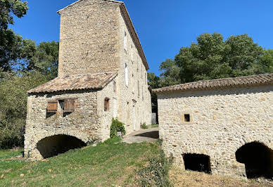 House with garden 2