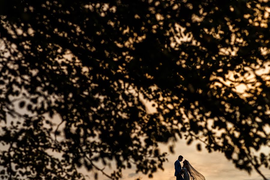 Fotógrafo de bodas Casian Podarelu (casian). Foto del 26 de octubre 2017