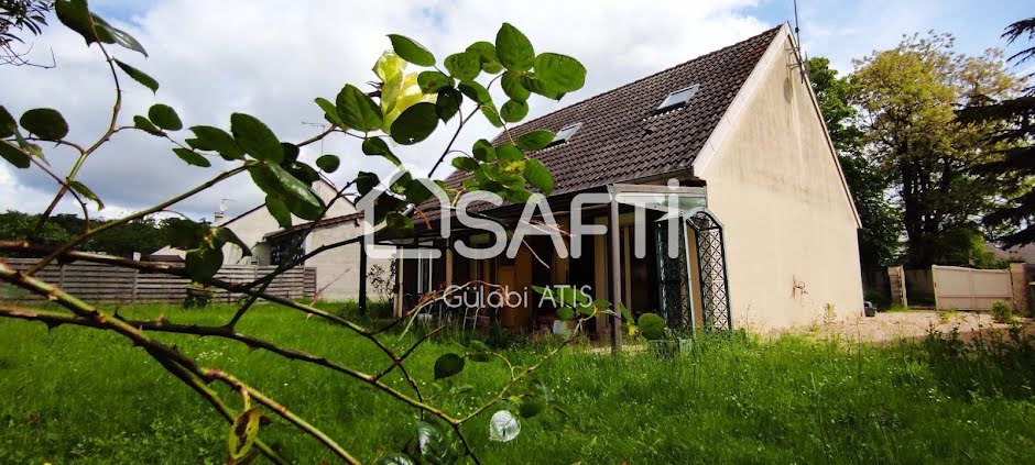 Vente maison 5 pièces 109 m² à Montereau-Fault-Yonne (77130), 210 000 €